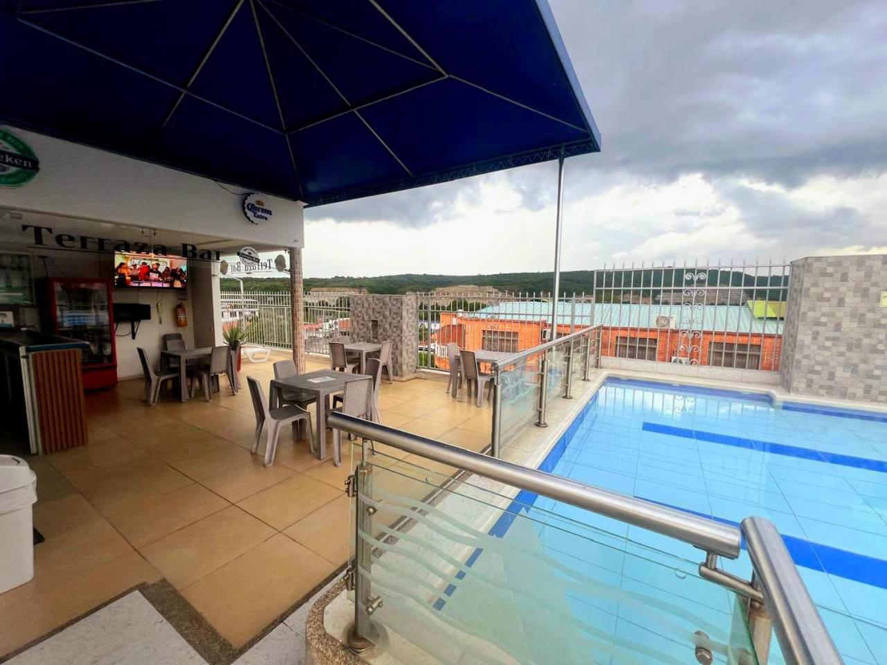 Hotel Suite Royal Melgar Exterior photo