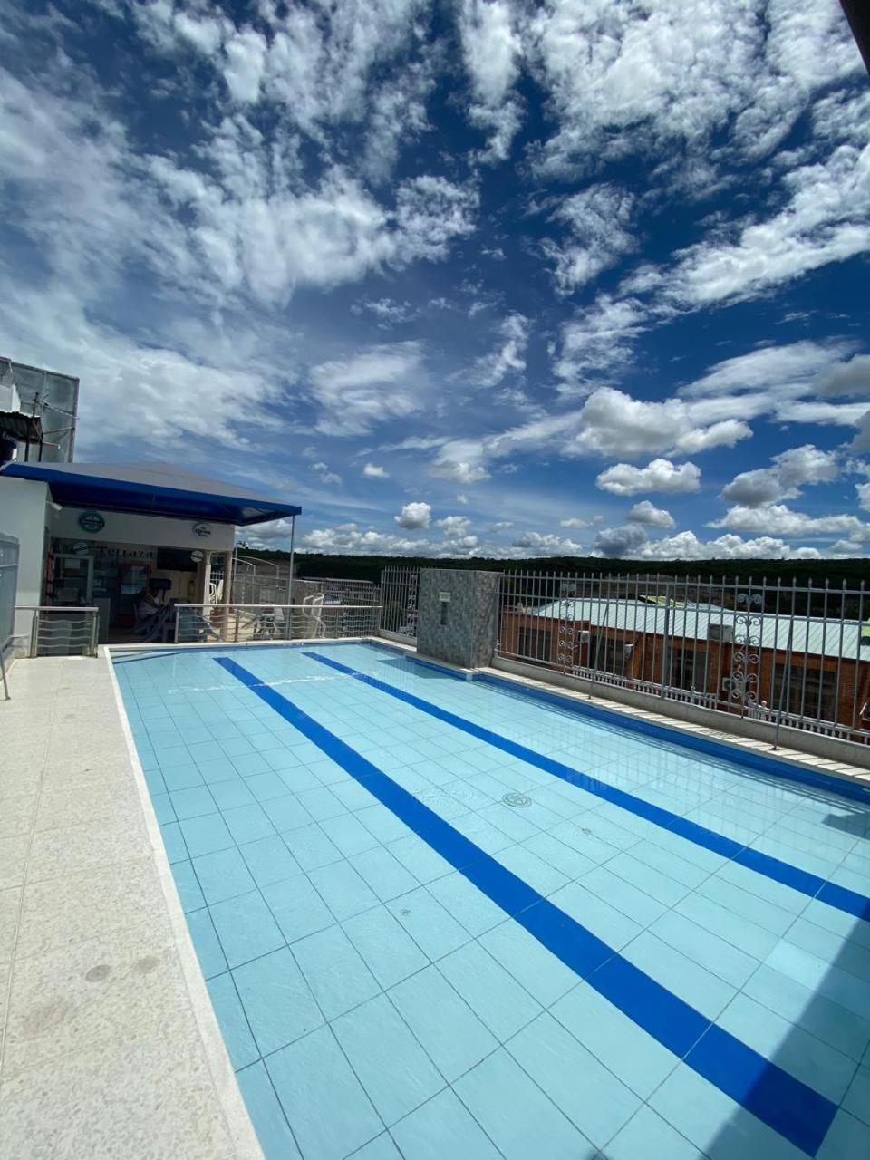 Hotel Suite Royal Melgar Exterior photo